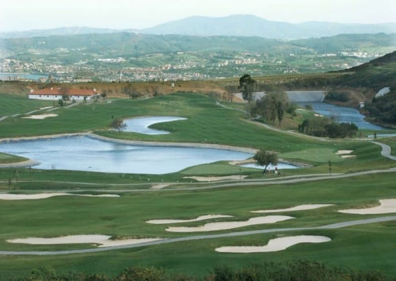 Meaztegi Golf Turismo Familiar Bizkaia Visit Enkarterri