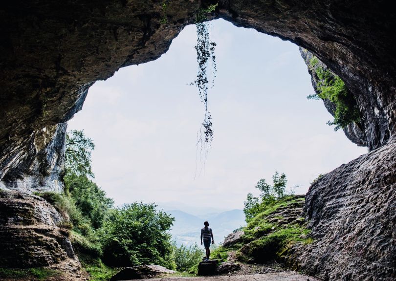 Cueva La Magdalena - visitenkarterri